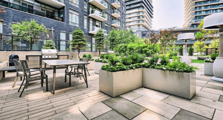 1769456629943-521-terrace3